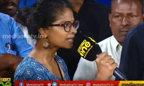 വോട്ടുവഴിയിൽ  തൃശ്ശൂർ തേക്കിൻക്കാട് മൈതാനത്ത് 