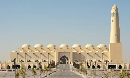 ഖത്തറില് ജൂണ് 15 മുതല് ഘട്ടം ഘട്ടമായി പള്ളികള് തുറക്കും ഖത്തറില് ജൂണ് 15 മുതല് ഘട്ടം ഘട്ടമായി പള്ളികള് തുറക്കും