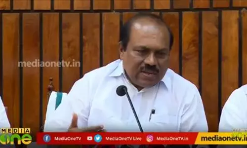 പാലാരിവട്ടം പാലം ഇടിഞ്ഞു വീണൊന്നുമില്ലല്ലോ? പാലാരിവട്ടം പാലം ഇടിഞ്ഞു വീണൊന്നുമില്ലല്ലോ?