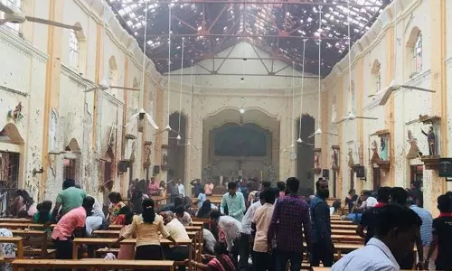 ശ്രീലങ്കയില്‍ ഈസ്റ്റര്‍ പ്രാര്‍ത്ഥനക്കിടെ പള്ളികളില്‍ സ്ഫോടന പരമ്പര; മരണം 130 കടന്നു
