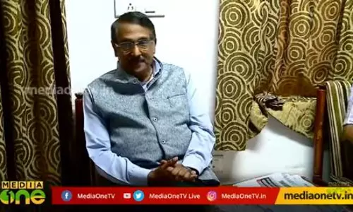 അബ്ദുള്ളക്കുട്ടിക്ക് മുമ്പേ പാര്ട്ടിയില് വന്ന് വിശ്രമിക്കുന്ന ഒരാളുണ്ട് അബ്ദുള്ളക്കുട്ടിക്ക് മുമ്പേ പാര്ട്ടിയില് വന്ന് വിശ്രമിക്കുന്ന ഒരാളുണ്ട്