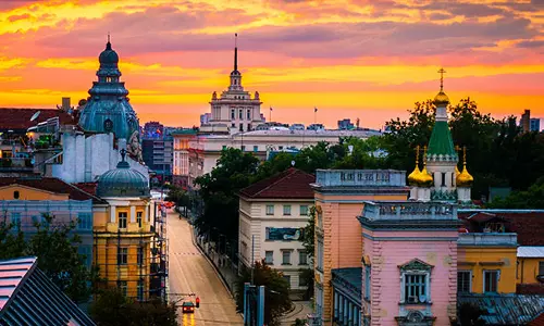 കരിങ്കടലിന്റെ നാടായ ബള്‍ഗേറിയയില്‍ നിന്നും യാത്രാ വിശേഷങ്ങളുമായി അമീര്‍ പള്ളിയാന്‍ 