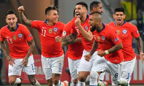 കൊളംബിയയെ തോല്‍പിച്ച് ചിലി സെമിയില്‍ 