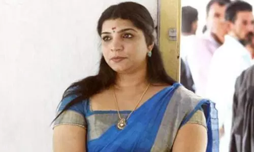 വയനാട്, എറണാകുളം മണ്ഡലങ്ങളിലെ പത്രിക: സരിതയുടെ ഹര്‍ജി  തള്ളി