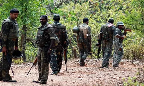 വയനാട്ടിലെ സ്ഥാനാര്ഥികള്ക്ക് മാവോയിസ്റ്റ് ഭീഷണിയെന്ന് പൊലീസ് വയനാട്ടിലെ സ്ഥാനാര്ഥികള്ക്ക് മാവോയിസ്റ്റ് ഭീഷണിയെന്ന് പൊലീസ്