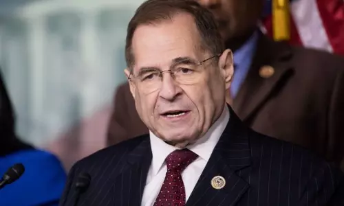 മ്യൂളര്‍ കമ്മീഷന്‍ റിപ്പോര്‍ട്ടിന്റെ പൂര്‍ണരൂപം ലഭ്യമാകണമെന്നാവശ്യപ്പെട്ട് ഡെമോക്രാറ്റുകള്‍