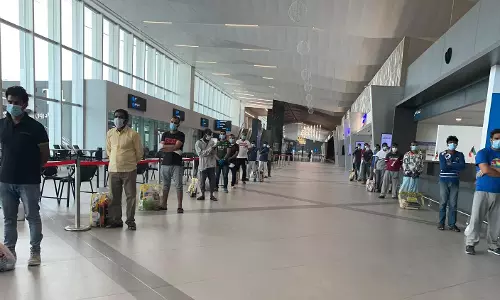 കുവൈത്തിൽ ഡീപോർട്ടേഷൻ കേന്ദ്രത്തിൽ കഴിഞ്ഞിരുന്ന ഇന്ത്യക്കാർ ഇന്ന് നാടണയും   