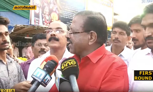 വിഷു ദിനത്തിലും കാസര്കോട്ടെ സ്ഥാനാര്ഥികള് തിരക്കിലാണ് വിഷു ദിനത്തിലും കാസര്കോട്ടെ സ്ഥാനാര്ഥികള് തിരക്കിലാണ്