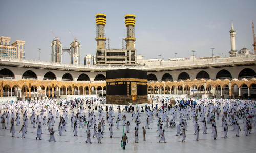 സൗദിയിൽ സന്ദർശന വിസയിലുള്ളവർക്കും ഉംറ ചെയ്യാം