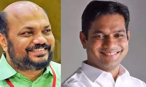 വീടുകൾ കയറി വോട്ടഭ്യര്‍ഥിച്ച് എറണാകുളത്തെ സ്ഥാനാര്‍ഥികള്‍ 