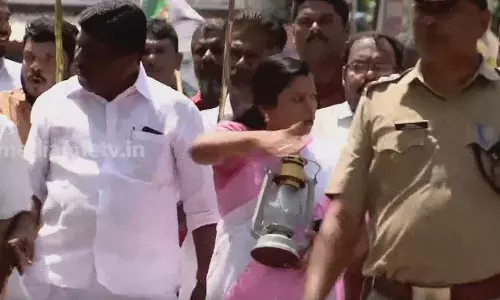വൈദ്യുതി ചാർജ് വർധനക്കെതിരെ ചിലർ 
