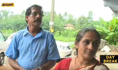 കടമുറിക്ക് പഞ്ചായത്ത് കെട്ടിട നമ്പര്‍ നല്‍കുന്നില്ലെന്ന് പ്രവാസി