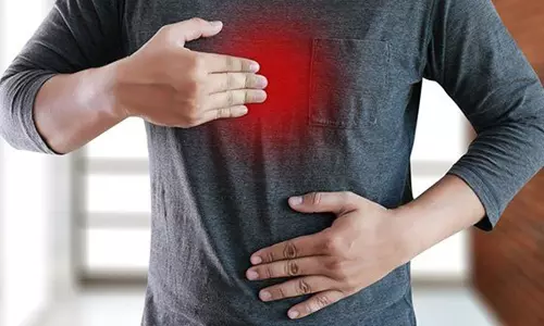 നെഞ്ചെരിച്ചിൽ മാറാൻ 10 ഫലപ്രദമായ മാർഗ്ഗങ്ങൾ