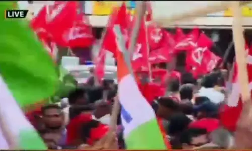 വടകരയിലെ കൊട്ടിക്കലാശം വടകരയിലെ കൊട്ടിക്കലാശം