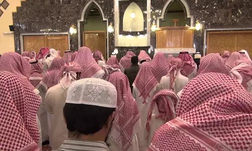 സൗദിയില്‍ പെരുന്നാള്‍, തറാവീഹ് നമസ്ക്കാരങ്ങള്‍ വീട്ടില്‍ നടത്തേണ്ടി വരും