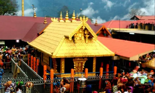 ശബരിമല തീർത്ഥാടനത്തിന് രണ്ടു നാള്‍ മാത്രം; ഇടത്താവളങ്ങളില്‍ കര്‍ശന നിയന്ത്രണം