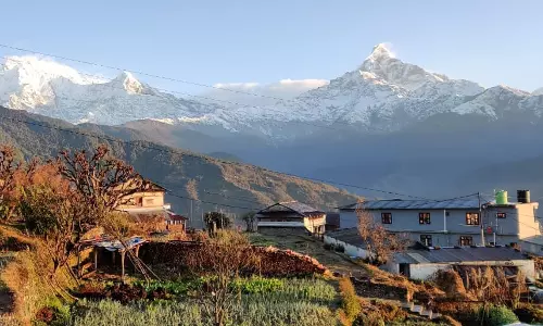 ദാമ്പുസ്‌: ഹിമാലയൻ താഴ്‌വരയിലെ നിശബ്ദ ഗ്രാമം