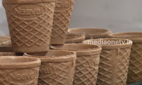 ഈ ബേക്കറിയില്‍ വന്നാല്‍ ചായയും കുടിക്കാം, ചായ കുടിച്ച കപ്പും കഴിക്കാം