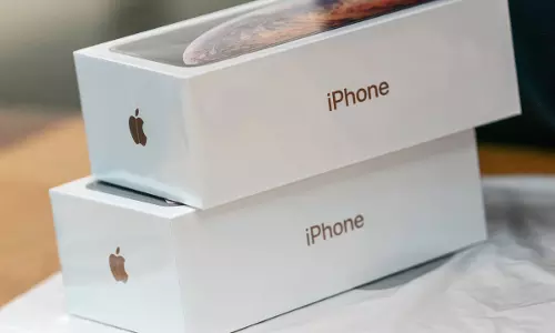 ഐഫോണ്‍ പെട്ടിയില്‍ ലഭിച്ചത് സോപ്പുകട്ട; നഷ്ടപരിഹാരത്തിന് വിധി