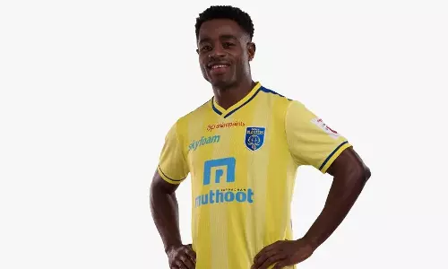 കേരള ബ്ലാസ്റ്റേഴ്സിനെ ഇനി ഓഗ്ബെച്ചേ നയിക്കും കേരള ബ്ലാസ്റ്റേഴ്സിനെ ഇനി ഓഗ്ബെച്ചേ നയിക്കും