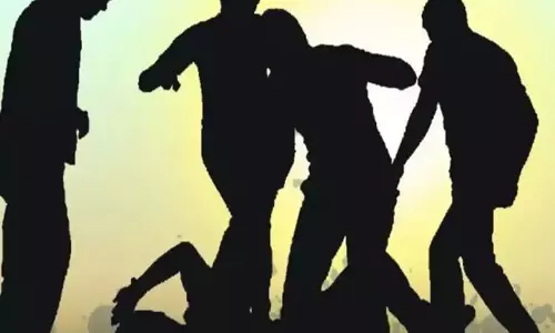 തിരുവല്ലയിൽ ഓശാന ഞായർ ശുശ്രൂഷകൾക്കിടെ ഗുണ്ടാ ആക്രമണം