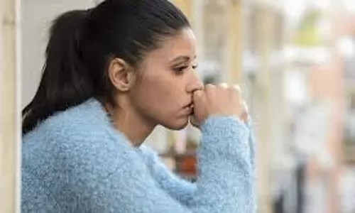 വിഷാദരോഗം അലട്ടുന്നവരാണോ നിങ്ങള്‍; സൂക്ഷിക്കുക ഹൃദയം പണിമുടക്കിയേക്കാം..