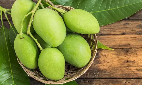 വര്‍ഷം മുഴുവന്‍ പച്ചമാങ്ങയുടെ സ്വാദ് വേണോ? ദാ ഇങ്ങിനെ ചെയ്താല്‍ മതി