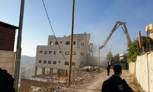 കിഴക്കൻ ജറൂസലമിലെ ഫലസ്തീനികളുടെ 100 വീടുകൾ ഇസ്രയേൽ സൈന്യം പൊളിച്ചുമാറ്റി 