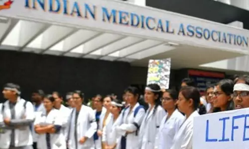 അലോപ്പതി ഡോക്ടര്‍മാരുടെ രാജ്യവ്യാപക പണിമുടക്ക്: സര്‍ക്കാര്‍- സ്വകാര്യ ആശുപത്രികളിലെ ഒ.പി പ്രവര്‍ത്തനം നിലച്ചു