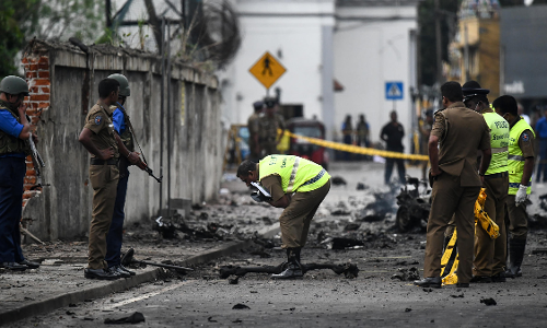 ശ്രീലങ്കയില് തിങ്കളാഴ്ച സ്കൂളുകള് തുറക്കാനിരിക്കെ വീണ്ടും ഭീകരാക്രമണം ഉണ്ടാകുമെന്ന് മുന്നറിപ്പ് ശ്രീലങ്കയില് തിങ്കളാഴ്ച സ്കൂളുകള് തുറക്കാനിരിക്കെ വീണ്ടും ഭീകരാക്രമണം ഉണ്ടാകുമെന്ന് മുന്നറിപ്പ്