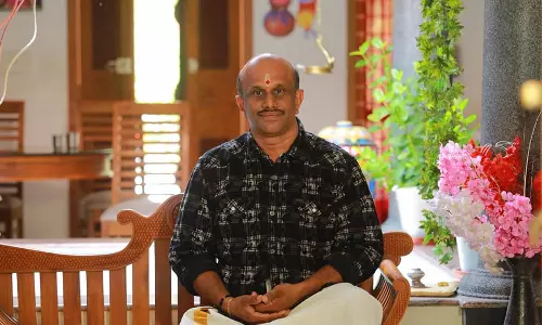 ചാക്യാര്‍കൂത്തിനെ ജീവശ്വാസമായി കാണുന്ന ഡോ.എടനാട് രാജന്‍ നമ്പ്യാര്‍ അതിഥിയില്‍