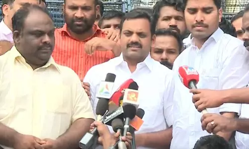 യൂത്ത് കോൺഗ്രസ്സ്കാരുടെ വരവ് 