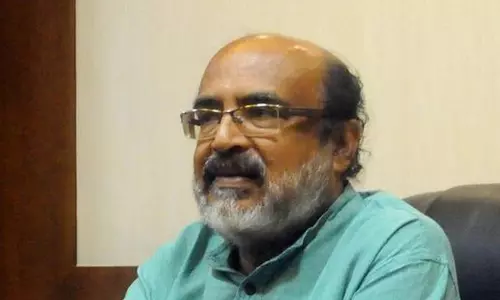 മിസ്റ്റർ മുരളീധരൻ, തുടലു പിടിക്കുന്ന കരങ്ങളെയും ഞങ്ങൾക്കു ഭയമില്ല കേന്ദ്രമന്ത്രിക്കെതിരെ തോമസ് ഐസക്ക്