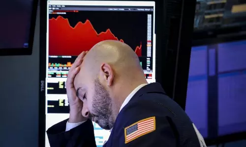 ചൈനയുമായുള്ള വ്യാപാരയുദ്ധം; അമേരിക്കന്‍ ഓഹരി വിപണി കൂപ്പുകുത്തി  