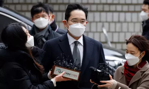 സാംസങ് അധ്യക്ഷന് അഴിമതിക്കേസിൽ ജയിൽശിക്ഷ