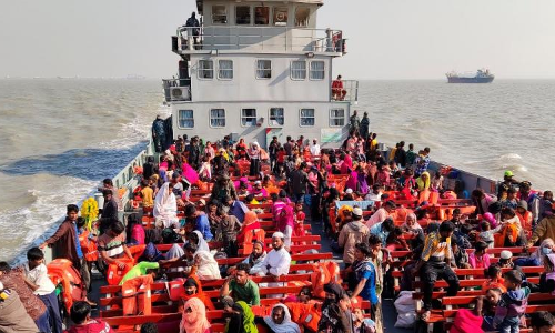 റോഹിങ്ക്യൻ അഭയാർഥികൾ പാലായനം ചെയ്യുകയാണ്; ഏതുനിമിഷവും കടലെടുത്തേക്കാവുന്ന ഭസാൻ ചാർ ദ്വീപിലേക്ക്