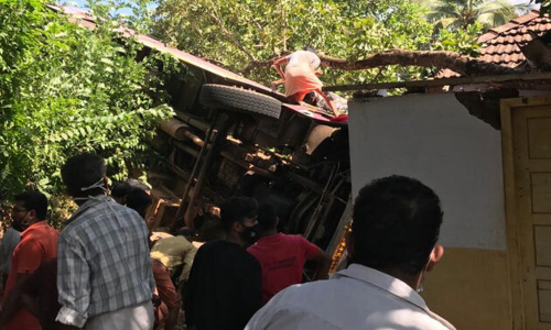 പാണത്തൂര്‍ ബസപകടം; മരിച്ചവരുടെ മൃതദേഹം പോസ്റ്റ് മോർട്ടത്തിന് ശേഷം നാട്ടിലേക്ക് കൊണ്ടുപോയി