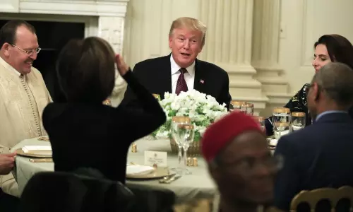 ലോക മുസ്ലിംകള് പ്രതിസന്ധിയിലൂടെയാണ് കടന്നുപോകുന്നതെന്ന് ട്രംപ് ലോക മുസ്ലിംകള് പ്രതിസന്ധിയിലൂടെയാണ് കടന്നുപോകുന്നതെന്ന് ട്രംപ്