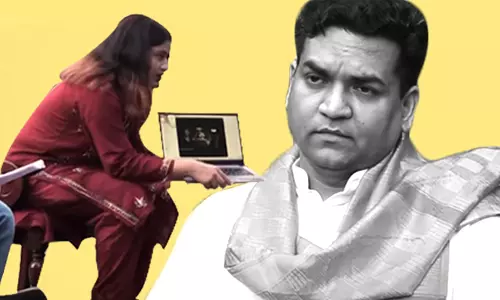 ആ മുദ്രാവാക്യം താൻ വിളിച്ചിട്ടില്ലെന്ന് കപിൽ മിശ്ര; വീഡിയോ പ്ലേ ചെയ്ത് റിപ്പോർട്ടർ ആ മുദ്രാവാക്യം താൻ വിളിച്ചിട്ടില്ലെന്ന് കപിൽ മിശ്ര; വീഡിയോ പ്ലേ ചെയ്ത് റിപ്പോർട്ടർ