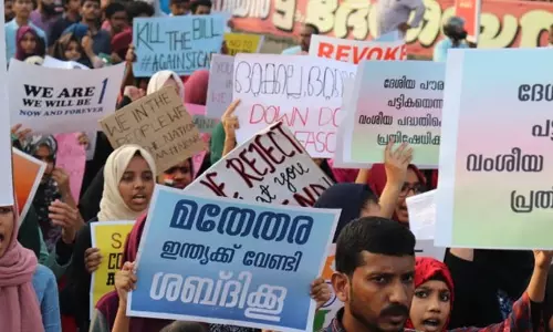 ശബരിമല, സിഎഎ കേസുകള് പിന്വലിക്കുമെന്ന് സര്ക്കാര് ശബരിമല, സിഎഎ കേസുകള് പിന്വലിക്കുമെന്ന് സര്ക്കാര്