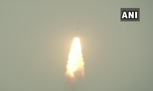 നൂതന ഭൂനിരീക്ഷണ ഉപഗ്രഹമായ കാര്‍ട്ടോസാറ്റ്- 3  വിക്ഷേപിച്ചു