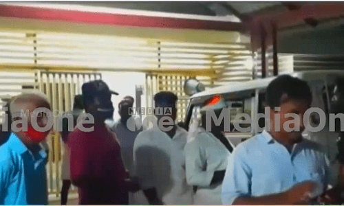 കാട്ടാക്കടയിൽ യുഡിഎഫ് സ്ഥാനാർത്ഥിയുടെ വാഹനം തടഞ്ഞതിന്‍റെ ദൃശ്യങ്ങൾ പുറത്ത്