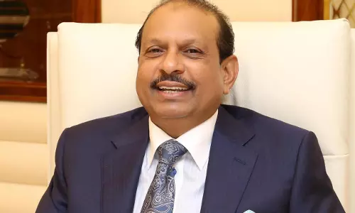 ദുരിതാശ്വാസത്തിന് എം എ യൂസുഫലി അഞ്ച് കോടി നൽകും