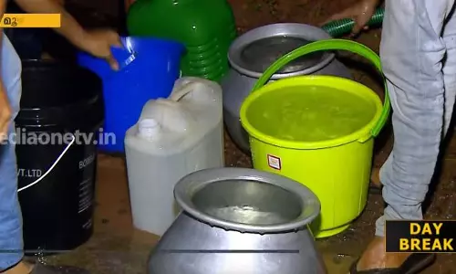 വീടുകളില്‍ തിരിച്ചെത്തുന്നവര്‍ക്ക് കുടിവെള്ളം കിട്ടാക്കനി