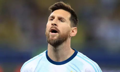 റഫറി ബ്രസീലിന്‍റെ പക്ഷം ചേര്‍ന്നെന്ന് ലയണല്‍ മെസി 