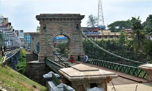 പുനലൂരില്‍ ലീഗിനെതിരെ കോൺഗ്രസ് വിമതൻ മത്സരിക്കും