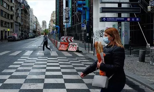 ഫ്രാന്‍സില്‍ വീണ്ടും അടച്ചുപൂട്ടല്‍ പ്രഖ്യാപിച്ചു; രണ്ടാം ലോക്ഡൌണ്‍ ഡിസംബര്‍ 1 വരെ