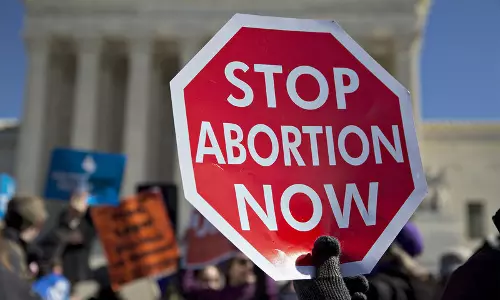 അമേരിക്കയില്‍ ഗര്‍ഭഛിദ്രത്തില്‍ സുരക്ഷിത്വം ഉറപ്പ് വരുത്തണമെന്ന് യു.എന്‍