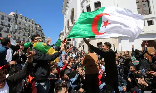 അള്‍ജീരിയയില്‍ പ്രതിഷേധം ശക്തമാകുന്നു