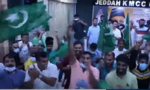 വോട്ടില്ലെങ്കിലും പഞ്ചായത്ത് പിടിച്ച് ഈ പ്രവാസികള്‍ | Weekend Arabia | Election 2020